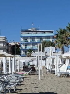Riccione Hotel Camay 2 stelle sul lungomare